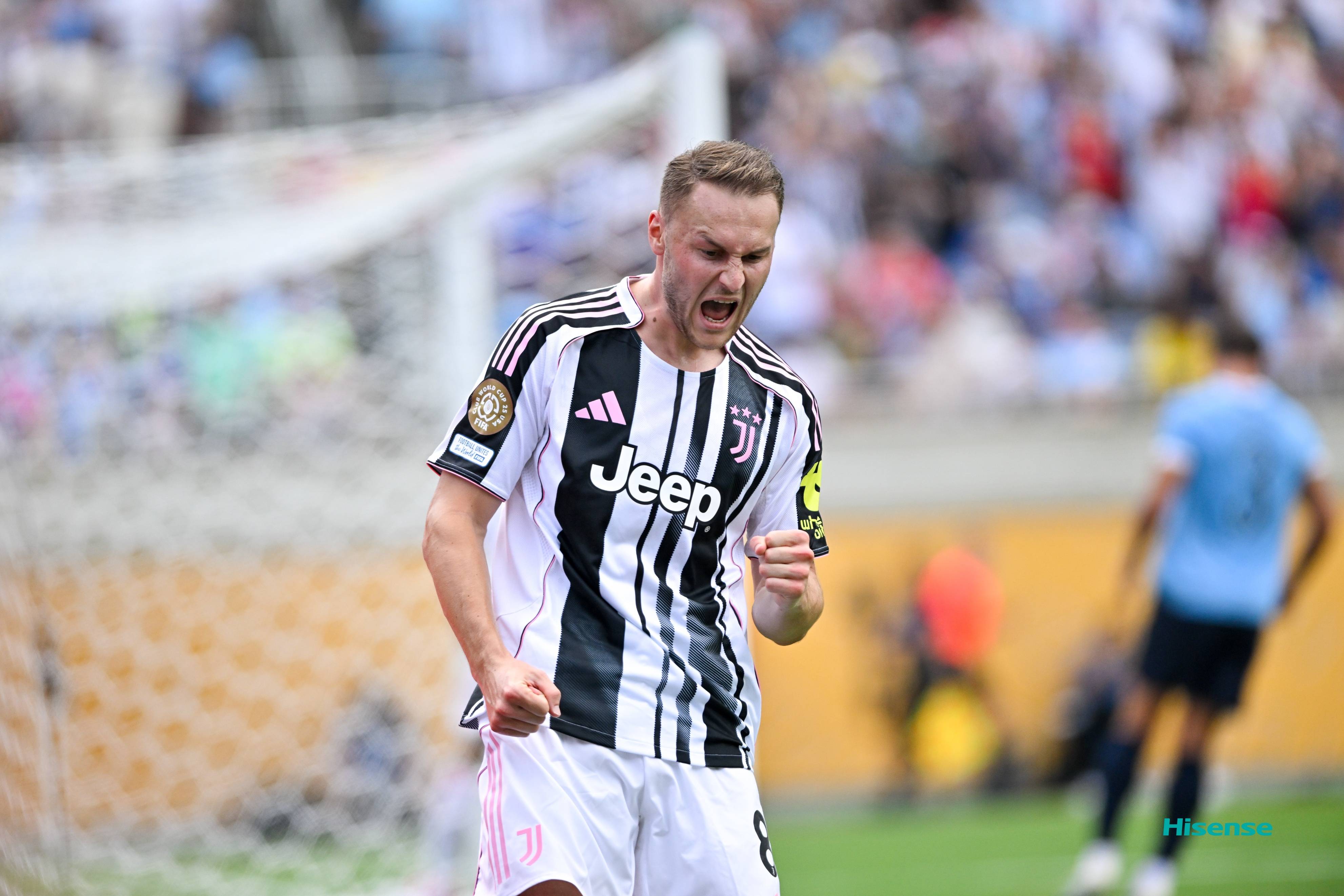 ayx爱游戏电竞-赛地聚焦——欧联加时末段热度飙升；曼城内部沟通；震撼外界；训练强度明显提升的简单介绍