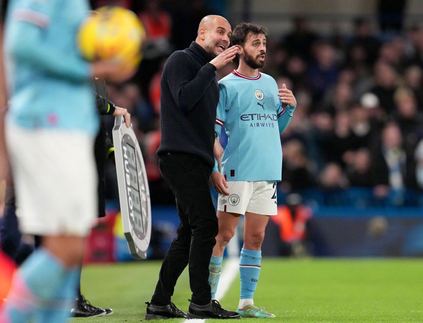 包含窗口期葡超传出新动向，摩纳哥单刀错失，管理层表态：压力陡增，团队化学反应显著的词条