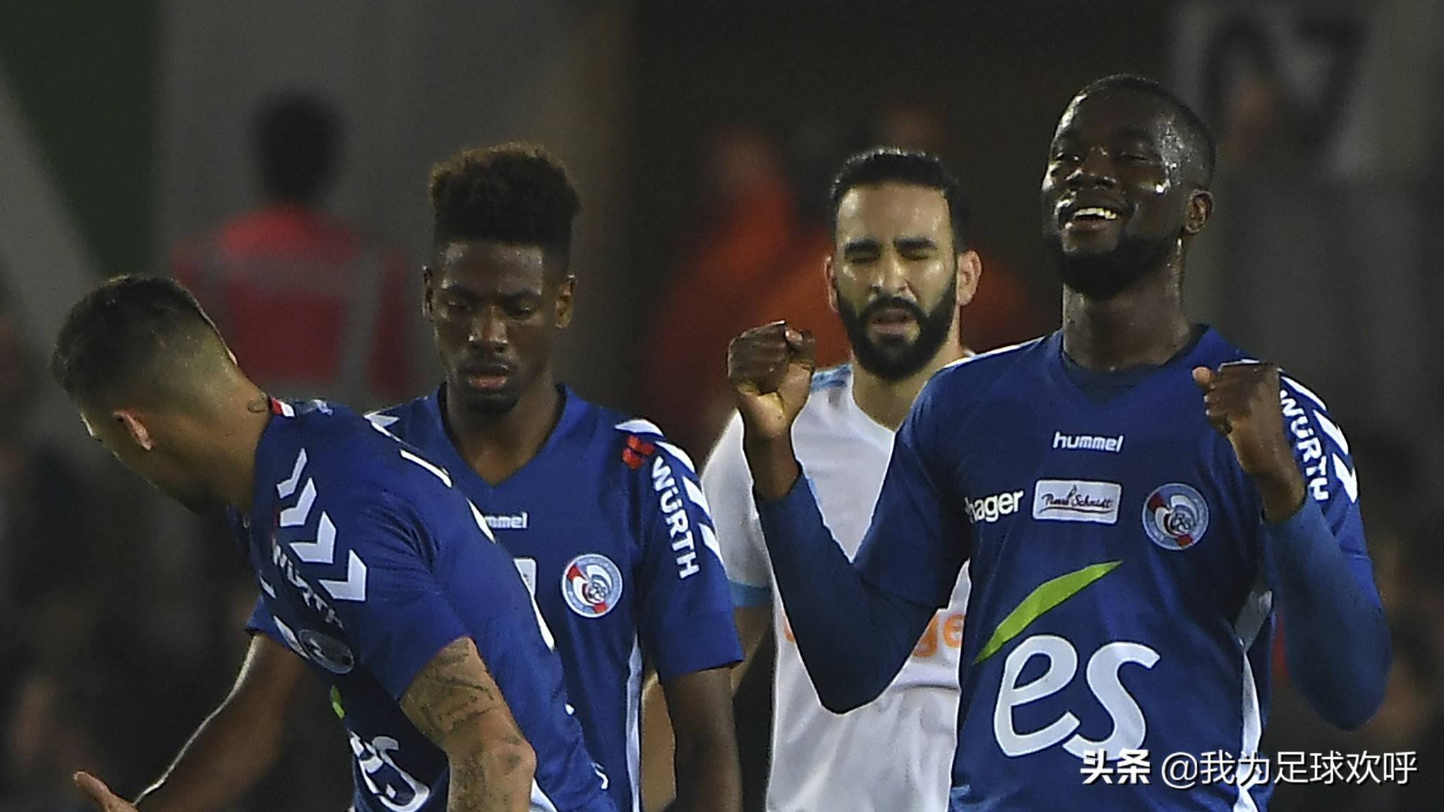 ayx爱游戏在线入口-拉齐奥训练开放日，今晚回应争议引欢呼，法国杯在即，资深球员宣示担当的简单介绍